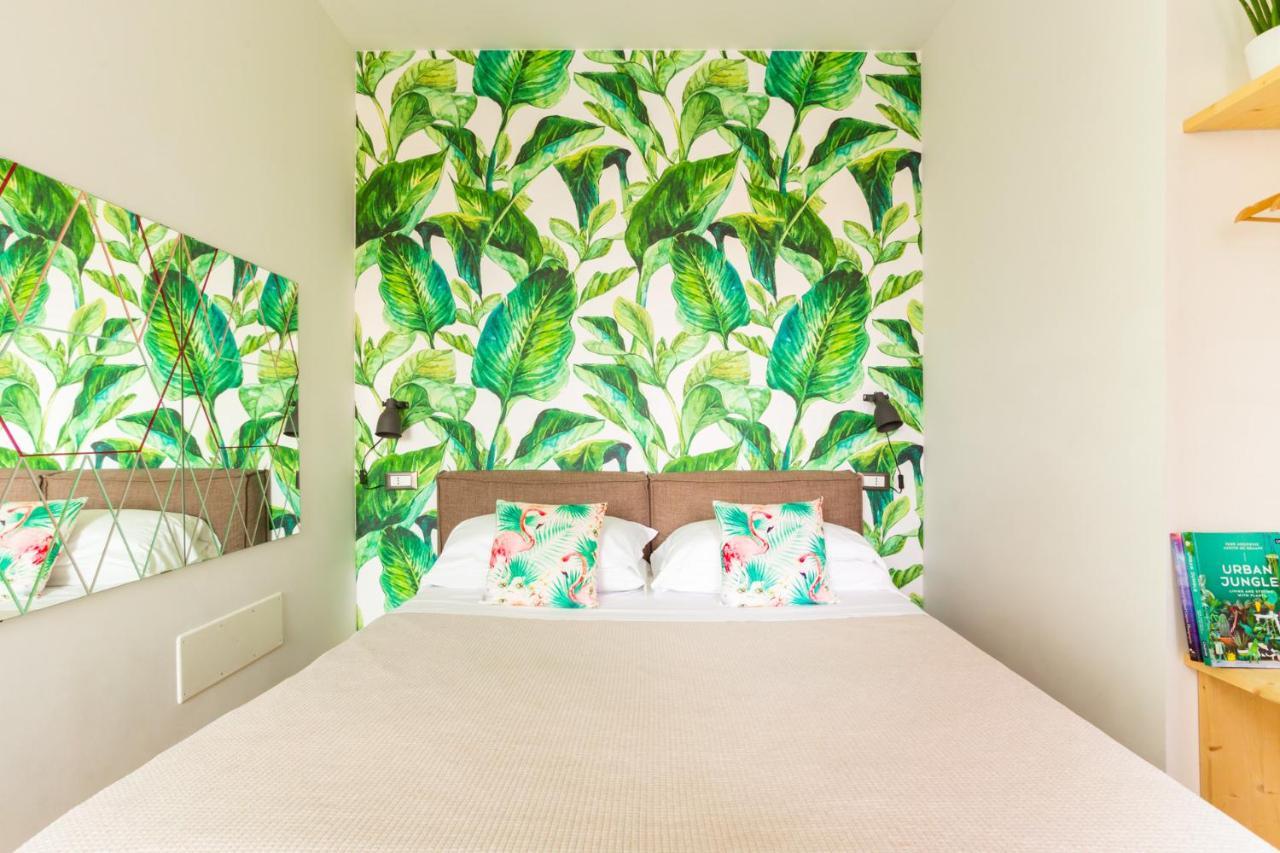 Duomo Views, Light, Jungle-Inspired Studio With Terrace Milano Esterno foto