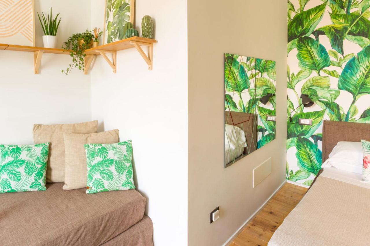 Duomo Views, Light, Jungle-Inspired Studio With Terrace Milano Esterno foto